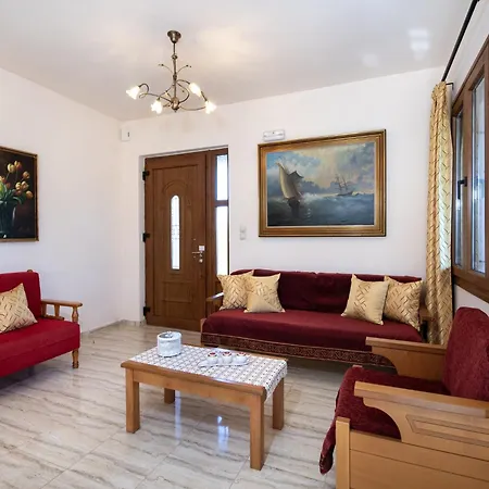 Spacious With Jacuzzi In Sfakaki * Pangalochori